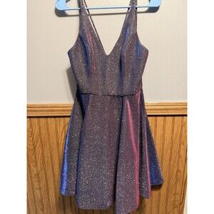 XSCAPE Women’s Size 6 Sleeveless Glittery Party Dress